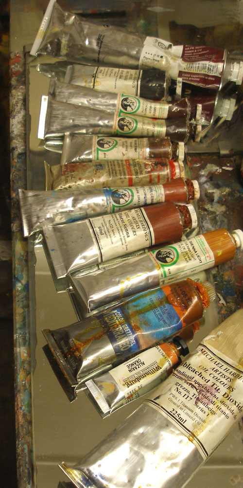 Tubes of artists paint